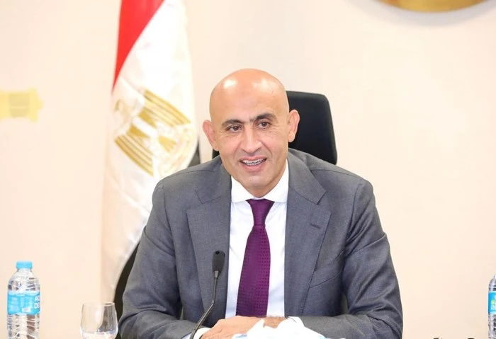 العام الدراسين يبدأ 21 سبتمبر وينتهي الخميس 5 يونيو 2025 ترأس محمد عبد اللطيف، وزير التربية والتعليم والتعليم الفني، اليوم السبت، اجتماع المجلس الأعلى للتعليم قبل الجامعي؛ بمقر الو