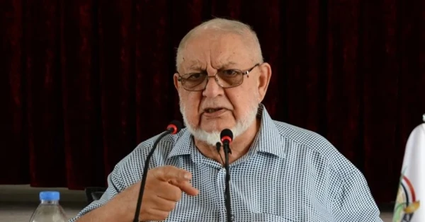 اليمنيون ينعون المفكر العراقي محمد أحمد الراشد.. كان رجلا من طراز فريد وسيظل علامة فارقة في تاريخ الأمة الموقع بوست - خاصالثلاثاء, 27 أغسطس, 2024 -