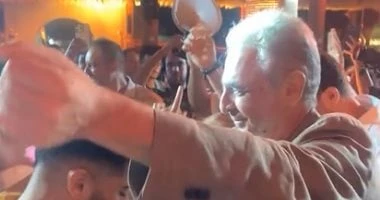 رقص محمود حميدة ولقاء سويدان وداليا البحيرى فى فرح بشرى وخالد حميدة.. صور تعرف على التالي رقص محمود حميدة ولقاء سويدان وداليا البحيرى فى فرح بشرى