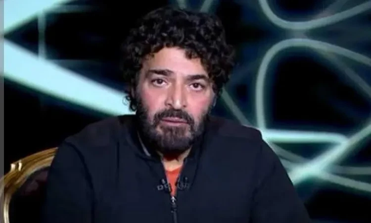 فن: الموت يفجع المطرب حميد الشاعري اقرأ في أفاق عربية الموت يفجع المطرب حميد الشاعري، أعلن النجم الليبي حميد الشاعري عن وفاة عمته أمينة الشاعري ،