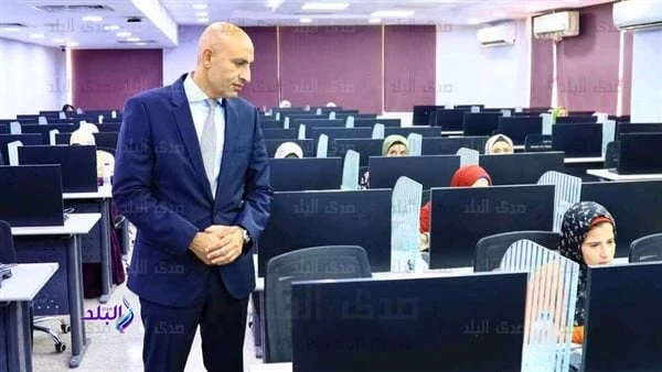 وزير التعليم يتفقد امتحانات مسابقة وظائف المعلمين ويشدد على الشفافية والعدالة والنزاهةزار اليوم محمد عبد اللطيف وزير التربية والتعليم والتعليم الفني،