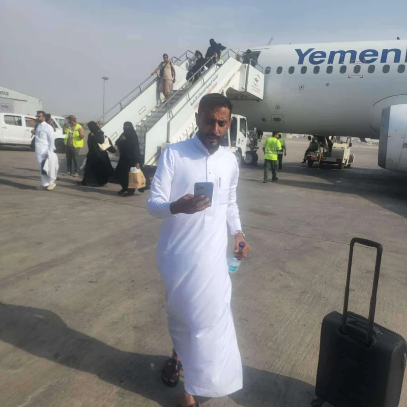 عاجل : وصول هذا الرجل إلى مطار عدن في محاولة للصلح بقضية مقتل الطفلة حنين البكري(صورة) _اخر الاخبار اخر الاخبار، عاجل وصول هذا الرجل إلى مطار عدن في