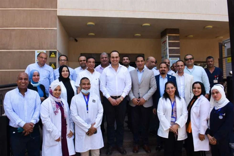 رئيس الرعاية الصحية يشدد على متابعة كفاءة منظومة صرف الأدوية لأصحاب الأمراض المزمنة بالمنازل أجرى الدكتور أحمد السبكي، رئيس الهيئة العامة للرعاية