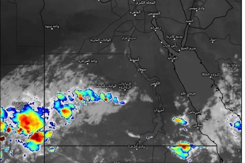 بيان عاجل بشأن تقلبات الطقس .. سحب رعدية قادمة من السودان ورياح مثارة بالرمال (تفاصيل) الطقس اليوم الأحد 11 من أغسطس 2024 .. كشفت الهيئة العامة