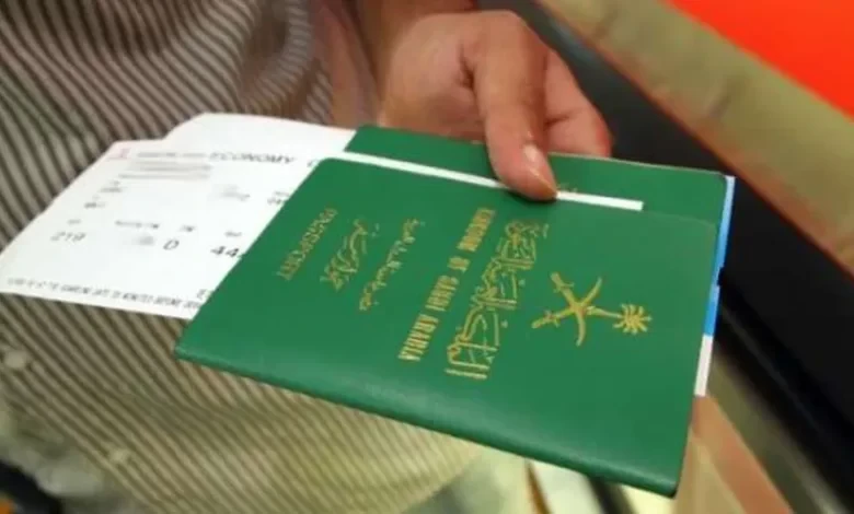 اعرفها.. خطوات دفع رسوم إنجاز للزيارة العائلية 2024أتاحت الحكومة السعودية خدمة دفع رسوم إنجاز للزيارة العائلية 2024 بشكل إلكتروني لكي يتمكن الأشخاص