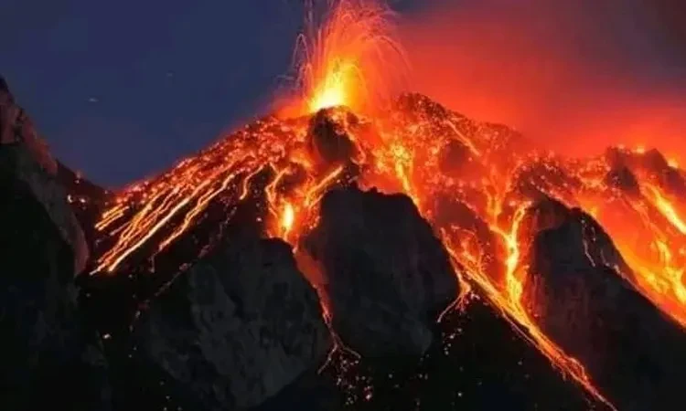 أكبر بركان في أوروبا على وشك الإنفجار.. ماذا سيحدث؟ منوعات منوعات، أكبر بركان في أوروبا على وشك الإنفجار ماذا سيحدث؟،يشهد أكبر بركان في أوروبا في