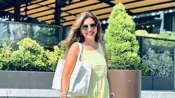 منة فضالي تثير الجدل بملابسها الصيفية شاهدحرصت الفنانة منة فضالي، على مشاركة جمهورها بأحدث الصور والفيديوهات عبر حسابها الشخصي على موقع تبادل الصور