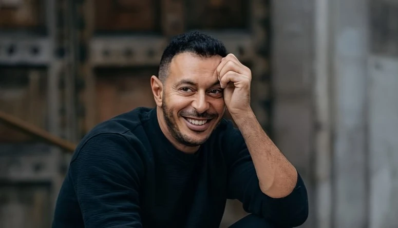 مصطفى شعبان يعيد التعاون مع فريق المعلم في مسلسل حكيم باشاعلم افاق عربية العربي أن الممثل المصري مصطفى شعبان جدد تعاونه مع الكاتب محمد الشواف