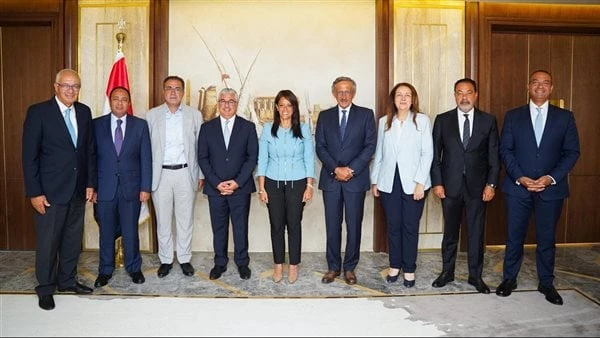 تكليف نهي خليل قائما بأعمال المدير التنفيذي للصندوق مصر السياديقرر مجلس إدارة صندوق مصر السيادي للاستثمار والتنمية تكليف نهى رشدي خليل، رئيس قطاع