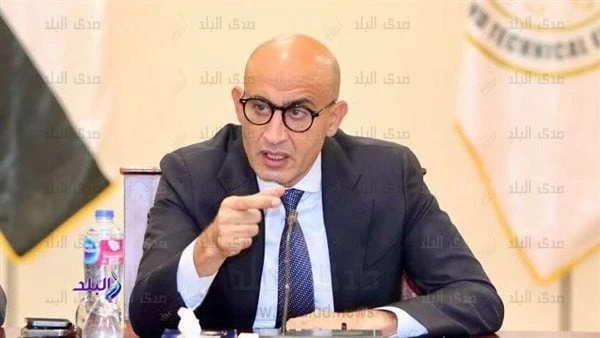 من سيتولى تدريس مادة العلوم المتكاملة لطلاب أولى ثانوي التعليم توضح حسمت وزارة التربية والتعليم والتعليم الفني الجدل المثار بشأن مادة العلوم