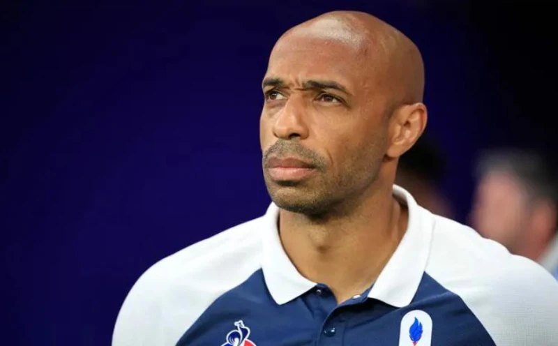 بعد الصعود للنهائي.. هنري: لا أصدق ما حدث أمام مصر إعلانات أعرب تييري هنري المدير الفني لمنتخب فرنسا الأولمبي، عن سعادته الكبيرة، بعد تخطي عقبة المنتخب المصري، في نصف تهائي أولمبيا