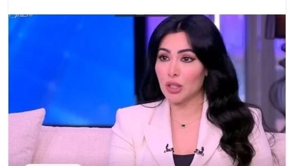 عروسة قمر.. ميرهان حسين بفستان زفاف مع فنان مشهور تثير الجدل بالانستجرامشاهد شاركت الفنانة ميريهان حسين فيديو جديدا لها علي خاصية الاستوري