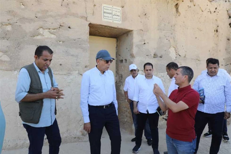 محافظ المنيا يوجه بتطوير الأماكن الأثرية بالمحافظة استعدادا للموسم السياحي وجه اللواء عماد كدواني محافظ المنيا، الوحدات المحلية بالتنسيق مع الآثار