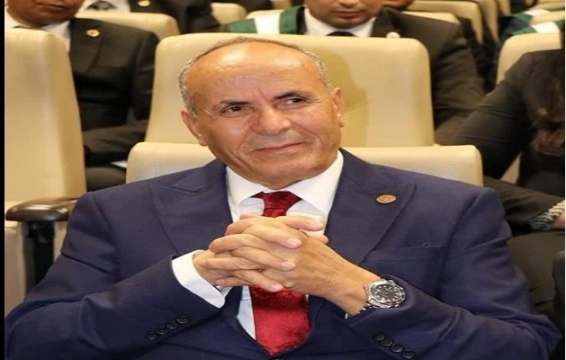 رئيس قضايا الدولة يصدر قرارا بتشكيل مركز الإعلام والمعلومات بالهيئة رئيس قضايا الدولة المستشار عبد الرازق شعيبحسام عمارأصدر المستشار عبد الرزاق شعيب