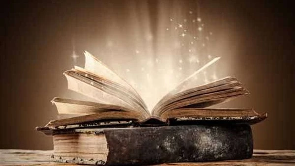 هل قراءة كتب السحر حرام؟..7 حقائق مفزعة تجعلك لا تقرب هذا البابلعل ما يطرح السؤال عن هل قراءة كتب السحر حرام ؟، هو وقوع البعض في هذه المسألة سواء