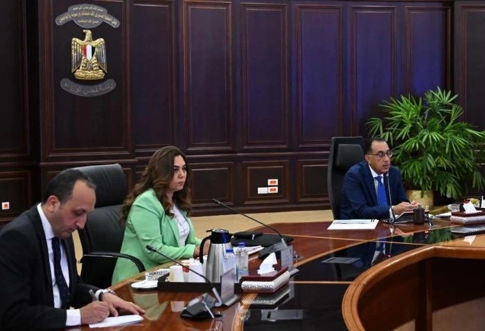 التنمية المحلية تسحب 3126 وحدة سكنية من مواطنين لم يسددوا الإيجار أكدت الدكتورة منال عوض، وزيرة التنمية المحلية، إن الوزارة ، اتخذت خطوات جادة لضمان استرداد حقوق الدولة .وأضافت عوض