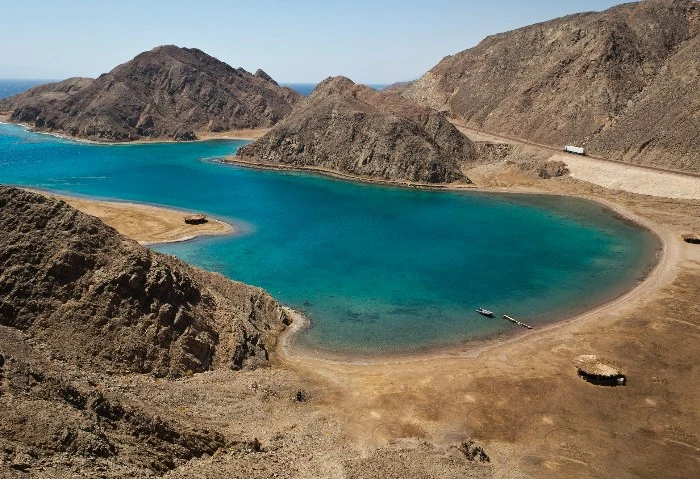 مصدر رفيع المستوى: حادث طعن لعدد من السائحين في مدينة طابا قال مصدر رفيع المستوى اليوم الجمعة، إن حادث طعن وقع لعدد من السائحين في مدينة طابا، وننتظر التحقيقات الأولية، حسمبا نقلت 