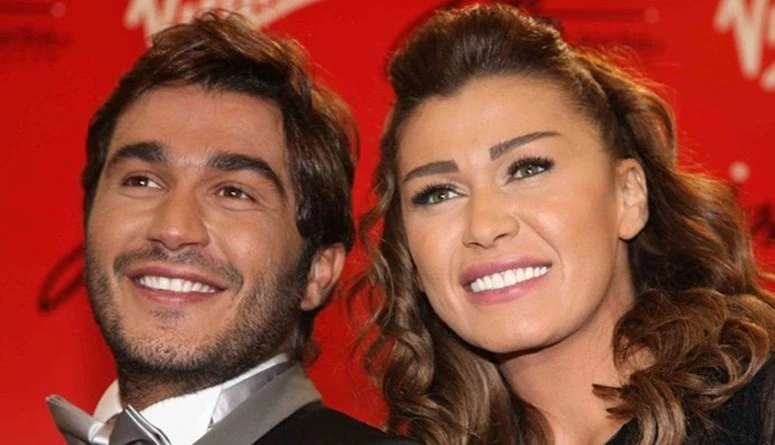 نادين الراسي تتصالح مع شقيقيها في ذكرى وفاة جورج الراسي (فيديو)تصالحت الممثلة اللبنانية نادين الراسي مع شقيقيها سيباستيان وساندرين بعد خلافات شخصية، وذلك في الذكرى الثانية لوفاة شق