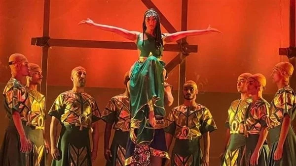 أحمد نبيل: العرض المسرحي حتشبسوت يقدم تجربة حياة ملكة من أعظم ملكات الأرضقال الفنان أحمد نبيل إن العرض المسرحي حتشبسوت، الذي يقدم على مسرح الحضارة في