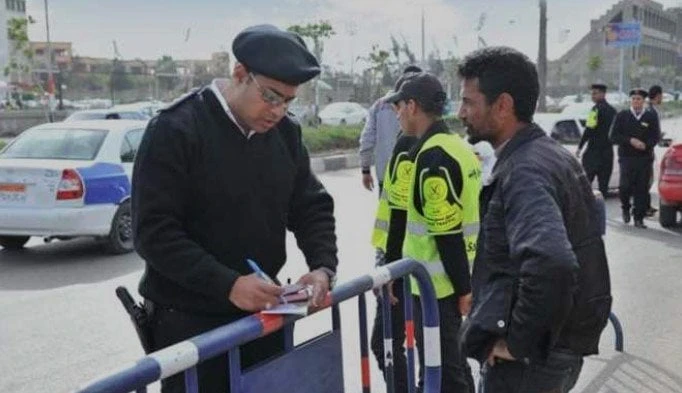 أونلاين.. خطوات الاستعلام عن مخالفات المرور وطريقة دفعهاالاستعلام عن المخالفات المرورية.. كثير من سائقي السيارات يبحثون عن كيفية الاستعلام عن