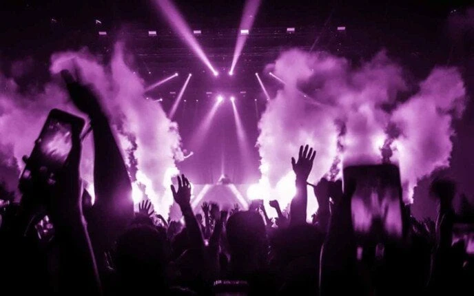 جدول حفلات مهرجان القلعة اليوم الخميس 22 أغسطس 2024جدول حفلات مهرجان القلعة 2024.. يهتم الكثير من المواطنين بحضور حفلات مهرجان القلعة 2024، الذي