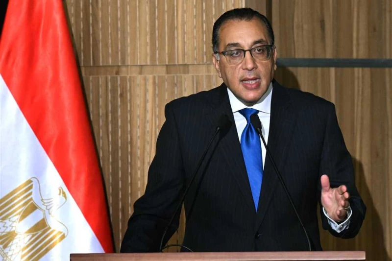 رئيس الوزراء: لا سبيل لمضاعفة الموارد الدولارية إلا بتشجيع الصادرات المصرية قال الدكتور مصطفى مدبولي، رئيس مجلس الوزراء، إنه لا سبيل لمضاعفة الموارد