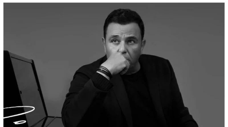 محمد فؤاد ليس الأول.. خناقات الفنانين في المستشفيات ما زال اسم الفنان محمد فؤاد يتصدر منصات التواصل الاجتماعي، بعد انتشار فيديو مشاجرته مع طبيب