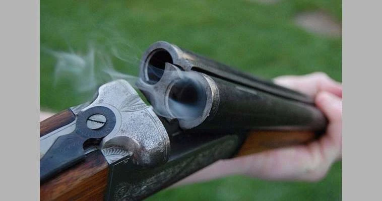 المغرب.. أراد التخلص من الذئب فقتل شقيقته لايف ستايل شاهد المقال التالي من صحافة البحرين عن المغرب أراد التخلص من الذئب فقتل شقيقته، شهد إقليم أزيلال