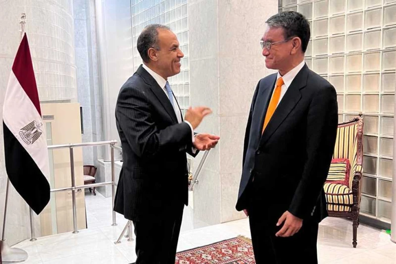وزير الخارجية: الدولة المصرية قطعت شوطا طويلا في توفير بنية تحتية داعمة لتطوير تكنولوجيا المعلومات في إطار تعزيز العلاقات الثنائية بين مصر واليابان اتصالا بترفيع العلاقات الاستراتي