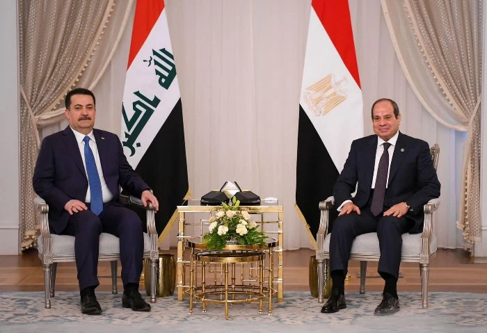 الرئيس السيسي يبحث مع رئيس وزراء العراق سبل خروج الإقليم من أزماته الخطيرة استقبل الرئيس عبد الفتاح السيسي، اليوم، الثلاثاء، رئيس الوزراء العراقي