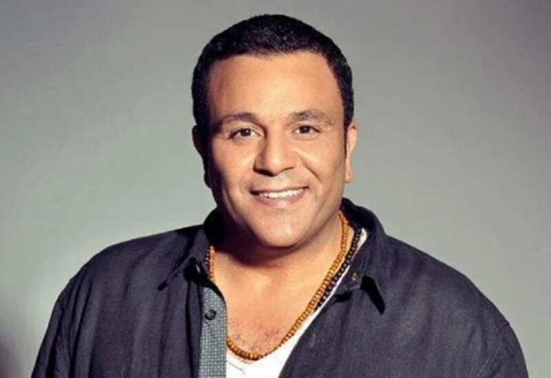 تفاصيل جديدة حول مشاجرة محمد فؤاد والطبيب افاق عربية - مازالت أزمة الفنان محمد فؤاد وأحد الأطباء بمستشفى حكومي مصري تتصاعد، حيث رفضت جامعة عين شمس