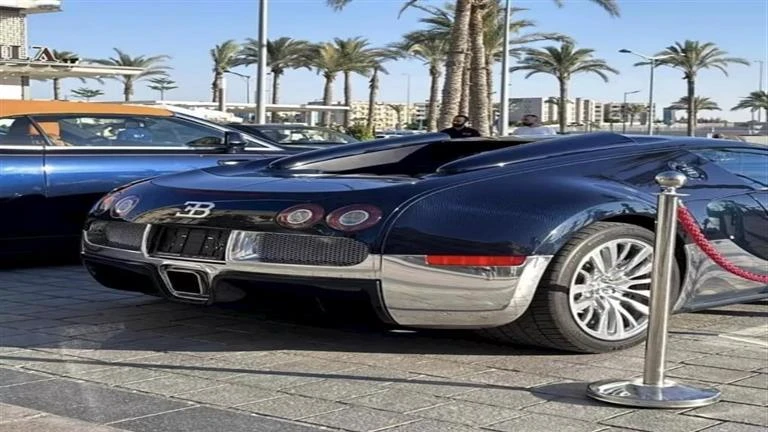 تتجاوز 100 مليون جنيه- بوجاتي فيرون الخارقة تظهر في مصر (صور) سيارات شاهد المقال التالي من صحافة مصر عن تتجاوز 100 مليون جنيه بوجاتي فيرون الخارقة