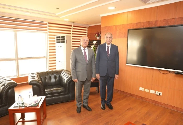 وزارة الصناعة: فرص جديدة للمستثمرين بالمنطقة الصناعية بوادي السريرية بالمنيا أعلنت وزارة الصناعة، ممثلة في الهيئة العامة للتنمية الصناعية، عن إتاحة