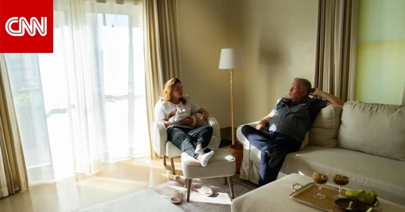 مع الكتكوتة.. الملكة رانيا تنشر صورة تحتضن فيها حفيدتها الأميرة إيمان منوعات شاهد المقال التالي من صحافة الأفاق عربيةية عن مع الكتكوتة الملكة رانيا