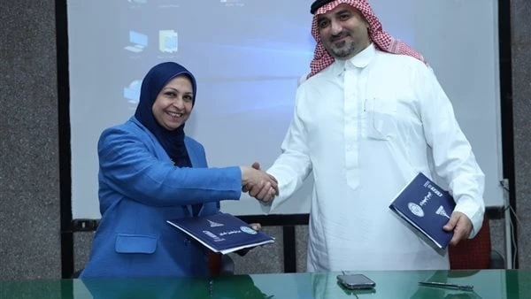 لتبادل الخبرات.. بروتوكول تعاون بين زراعة عين شمس ومؤسسة نوى التجارية السعوديةوقعت الدكتورة ثناء النوبي عميدة كلية الزراعة ، م.عبدالله بن إسماعيل صالح إسماعيل بروتوكول تعاون مشترك 