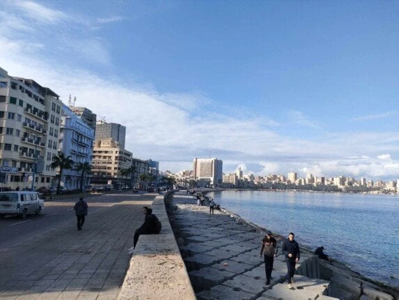 المحسوسة 36 درجة.. الأرصاد تكشف عن توقعات طقس الإسكندرية غدا الثلاثاءطقس الإسكندرية.. أعلنت الهيئة العامة للأرصاد الجوية، عن حالة الطقس في الإسكندرية