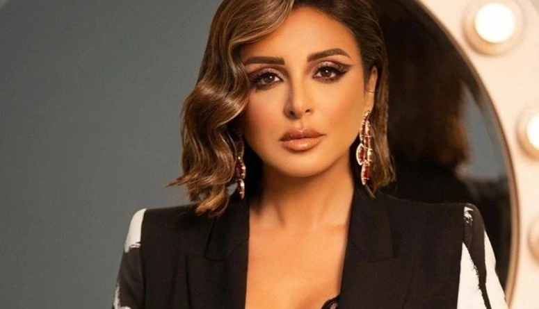 والد أنغام يجيب عن تساؤلات خلافاته معهارد الموسيقار محمد علي سليمان على التقارير الإعلامية الدائمة حول خلافاته مع ابنته المطربة المصرية أنغام.وقال في مداخلة تلفزيونية عبر برنامج تف