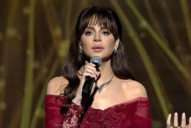 فن: مبروك رجوعك لينا.. أمال ماهر تهنئ شيرين عبد الوهاب بألبومها الجديد .. صورة اقرأ في أفاق عربية مبروك رجوعك لينا أمال ماهر تهنئ شيرين عبد الوهاب