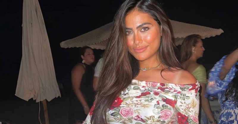 بفستان مورد رائع .. هاجر أحمد تخطف الأنظار بلوك شيك مميز تعرف على التالي بفستان مورد رائع .. هاجر أحمد تخطف الأنظار بلوك شيك مميز، تألقت الممثلة