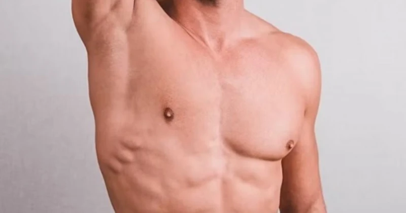 الفن و المشاهير: نزع الشعر عند الرجال له دواع جمالية وهذه أبرز حسناته شاهد المقال التالي من صحافة لبنان عن نزع الشعر عند الرجال له دواع جمالية وهذه