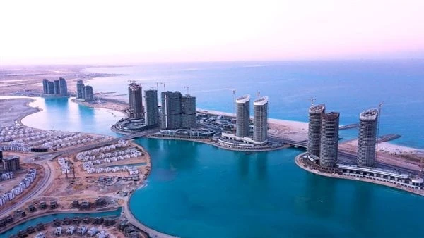 القاهرة للدراسات الاقتصادية: مدينة العلمين نقطة جذب للاستثمارات العربية والأجنبيةأكد الدكتور عبد المنعم السيد، مدير مركز القاهرة للدراسات الاقتصادية