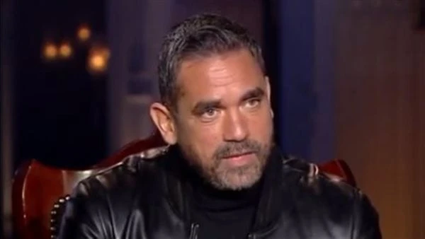 أمير كرارة: الفاتحة على روح حسام شوقي ومحمود كمال وفتحي إسماعيل وتامر فتحيشارك الفنان أمير كرارة استوري بها سورة الفاتحة عبر حسابه الخاص علي موقع تبادل الصور والفيديوهات انستجرام.و