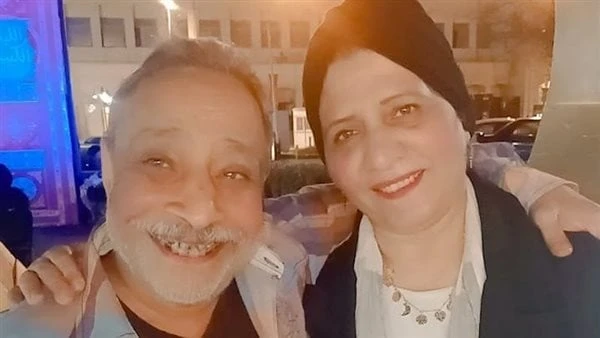 بعد خروجه من المستشفى .. فنان شهير يحتفل بعيد زواجه ال 36احتفل الفنان مجدى عبيد بعيد زواجه ال 36 عبر صفحته على موقع التواصل الاجتماعى فيسبوك بعد خروجه من المستشفى في نفس اليوم عقب