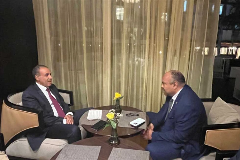 وزيرا خارجية مصر وتنزانيا يبحثان العلاقات الثنائية بين البلدين التقى الدكتور بدر عبدالعاطي وزير الخارجية والهجرة والمصريين بالخارج، اليوم الأحد، مع