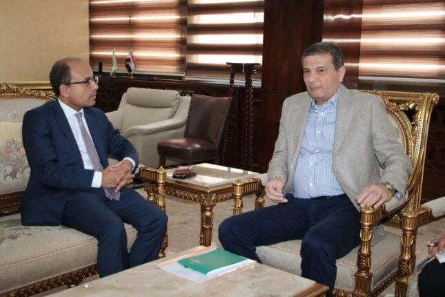 وزير الزراعة يلتقي قنصل مصر العام الجديد في بورسودان وزير الزراعة وقنصل مصر العام الجديد في بورسودانسهيلة قنديلالتقى علاء فاروق وزير الزراعة واستصلاح
