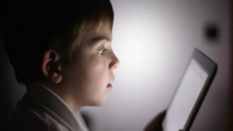 الأجهزة الإلكترونية للأطفال تزيد نوبات غضبهم لايف ستايل شاهد المقال التالي من صحافة مصر عن الأجهزة الإلكترونية للأطفال تزيد نوبات غضبهم، 02 00 ص