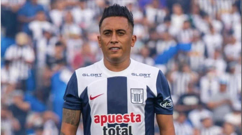 لاعب سابق بالدوري السعودي يعتدي على زوجته.. ويبرر أنا مكتئب (فيديو) أثار فيديو متداول على منصات التواصل الاجتماعي جدلا واسعا، حيث يظهر فيه لاعب كرة القدم كريستيان كويفا، الذي يلعب