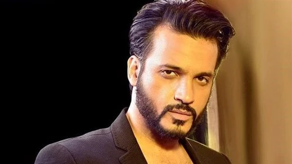 شخصية إيساف في فيلم المدرسة.. تعرف عليهاكشف الفنان إيساف عن مشاركته فى فيلم المدرسة وهي التجربة التى يعود بها إلى التمثيل مرة أخرى.وقال إيساف فى تصريح خاص لافاق عربية أنه يجسد فى ا