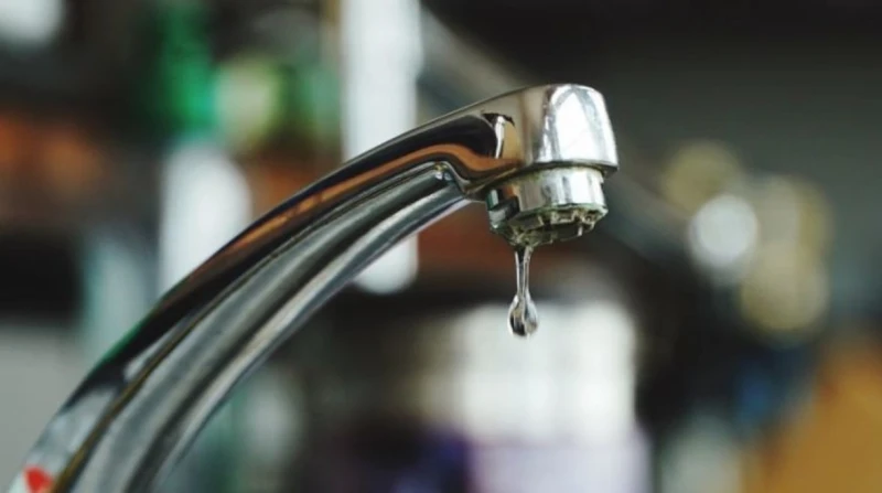 المايه هتقطع الحق خزن كتير .. قطع المياه في بعض المناطق الحيوية وحتى هذا الموعدأعلنت شركة مياه الشرب والصرف الصحي قطع المياه في بعض المناطق الحيوية