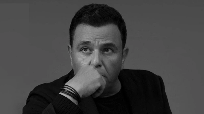 مفاجأة جديدة يفجرها محامي محمد فؤاد في قضية طبيب عين شمسمحمد فؤاد , أكد النائب ياسر الهضيبي ، محامي الفنان في قضية مستشفى عين شمس التخصصي ، أن